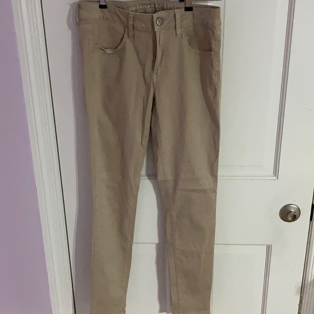 Skinny tan jegging American Eagle size 6